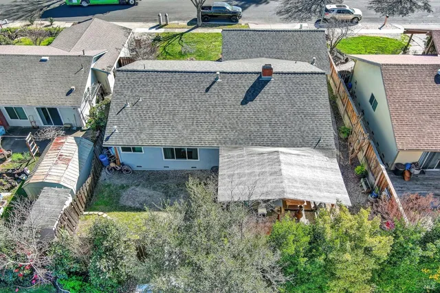$789,950 | 2528 Vintage Street, Napa, CA 94558