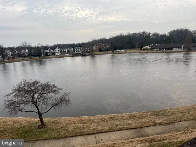 $225,000 | 29 B East Daisy Lane, Mount Laurel, NJ 08054