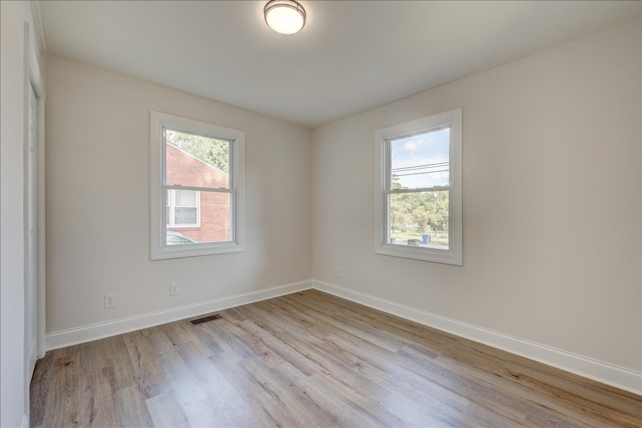 908 Mills Street Raleigh, NC 27608 - Photo 9 of 16 Photo 9
