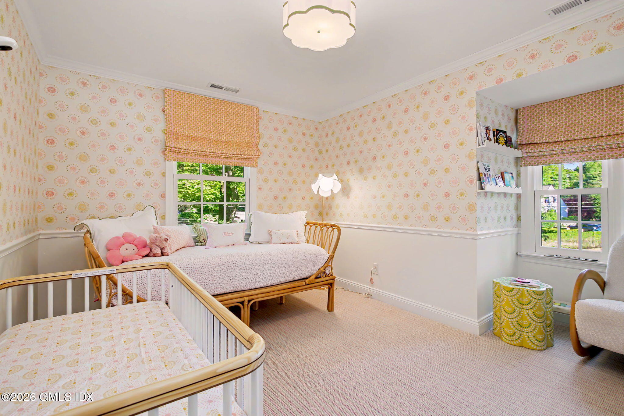 10 Newton Street Riverside, CT 06878 - Photo 21 of 28 a bedroom with a bed and a window