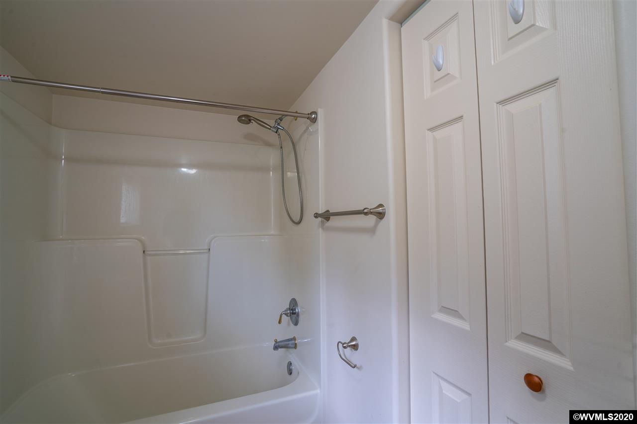 2508 Liberty Road Dallas, OR 97338 - Photo 21 of 41