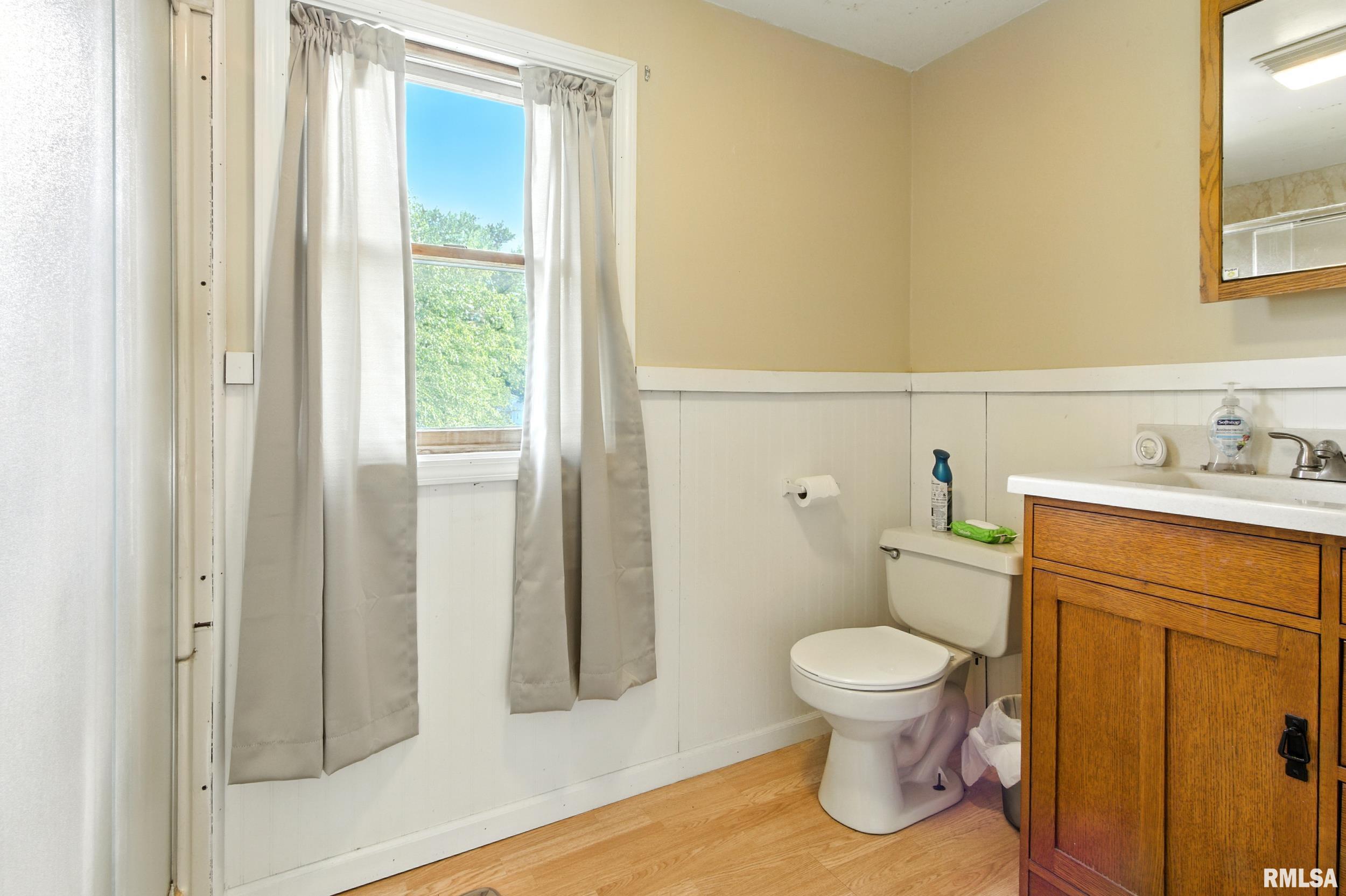 725 North Mechanic Street Macomb, IL 61455 - Photo 12 of 50