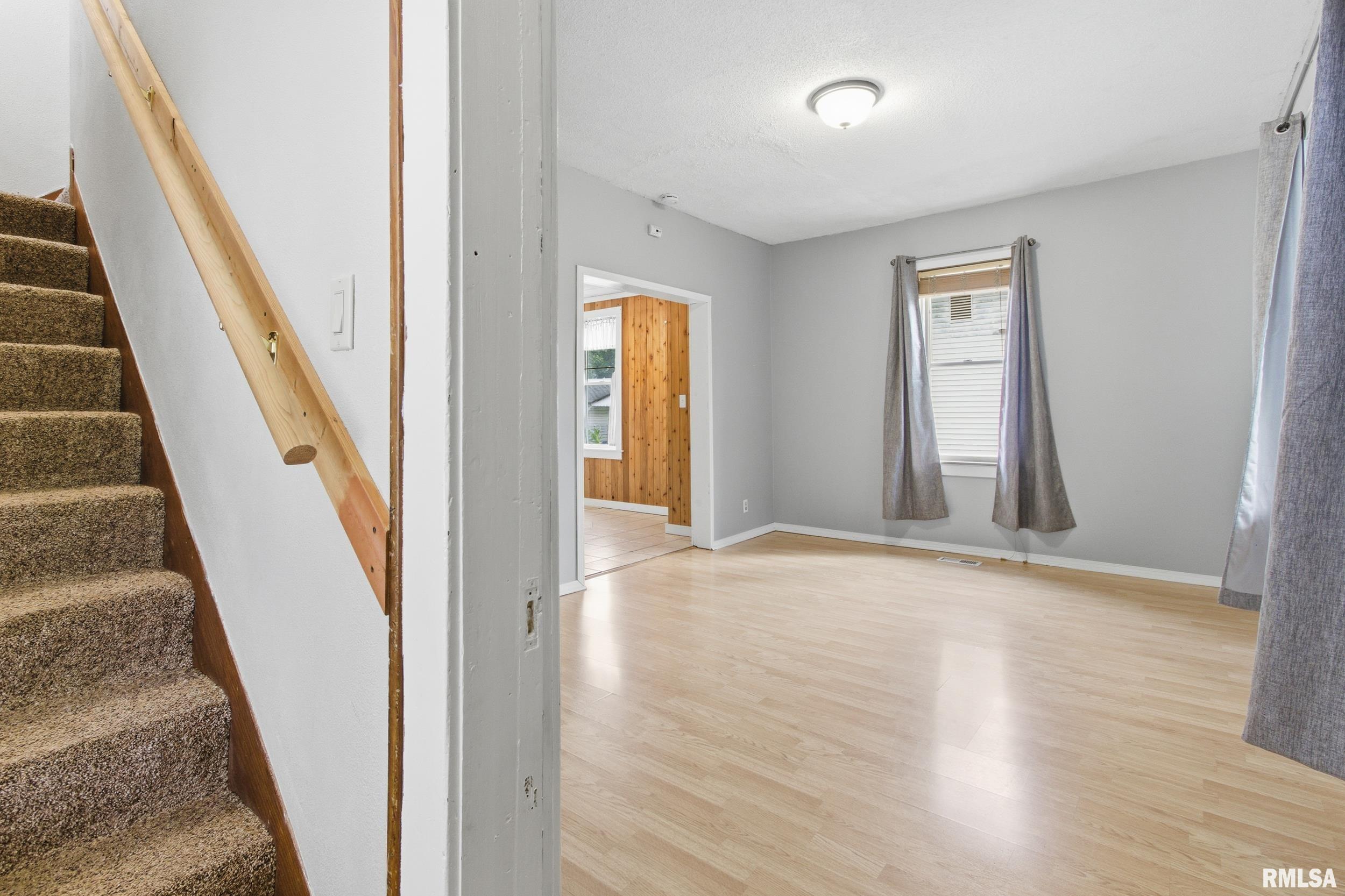 725 North Mechanic Street Macomb, IL 61455 - Photo 13 of 42