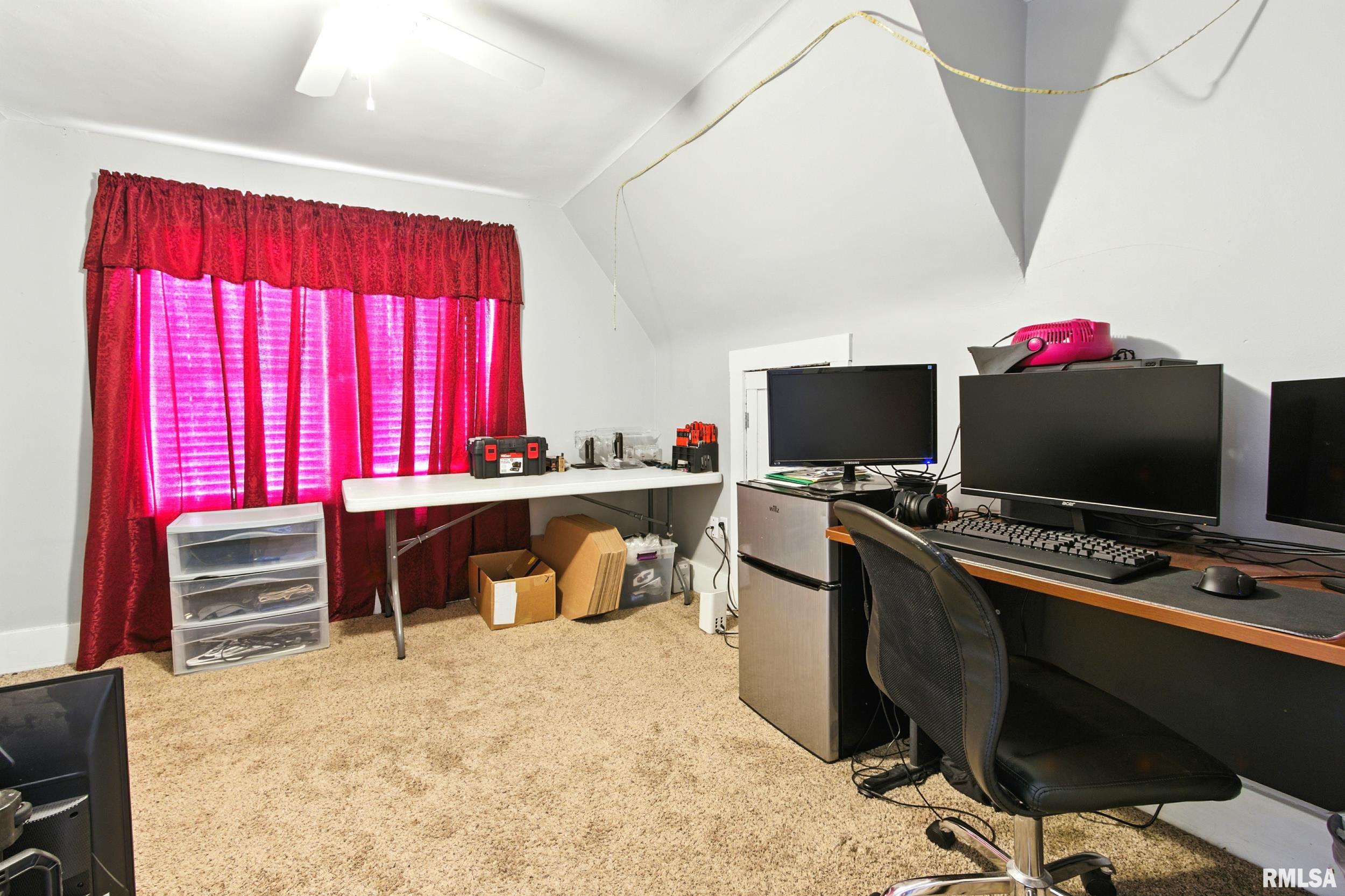 725 North Mechanic Street Macomb, IL 61455 - Photo 15 of 50