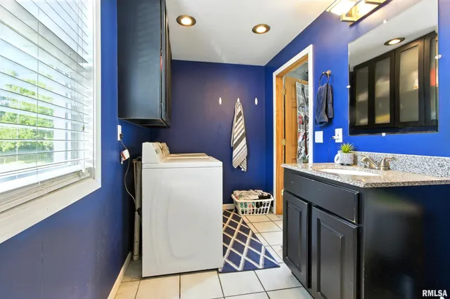 $129,500 | 725 North Mechanic Street, Macomb, IL 61455