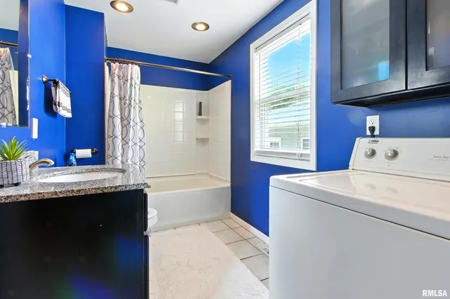 $129,500 | 725 North Mechanic Street, Macomb, IL 61455