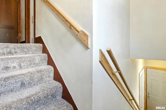 $129,500 | 725 North Mechanic Street, Macomb, IL 61455