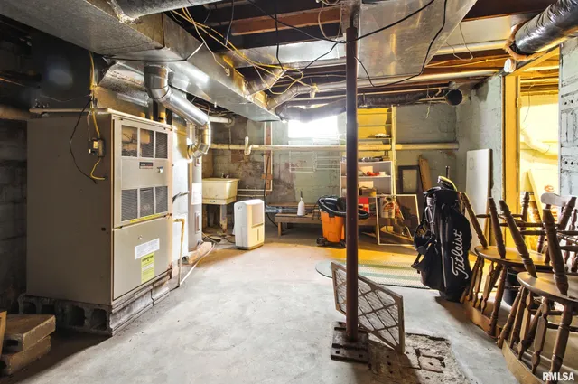 $129,500 | 725 North Mechanic Street, Macomb, IL 61455