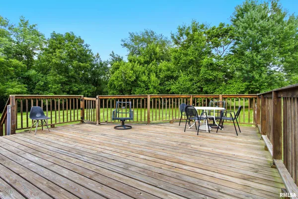 $129,500 | 725 North Mechanic Street, Macomb, IL 61455