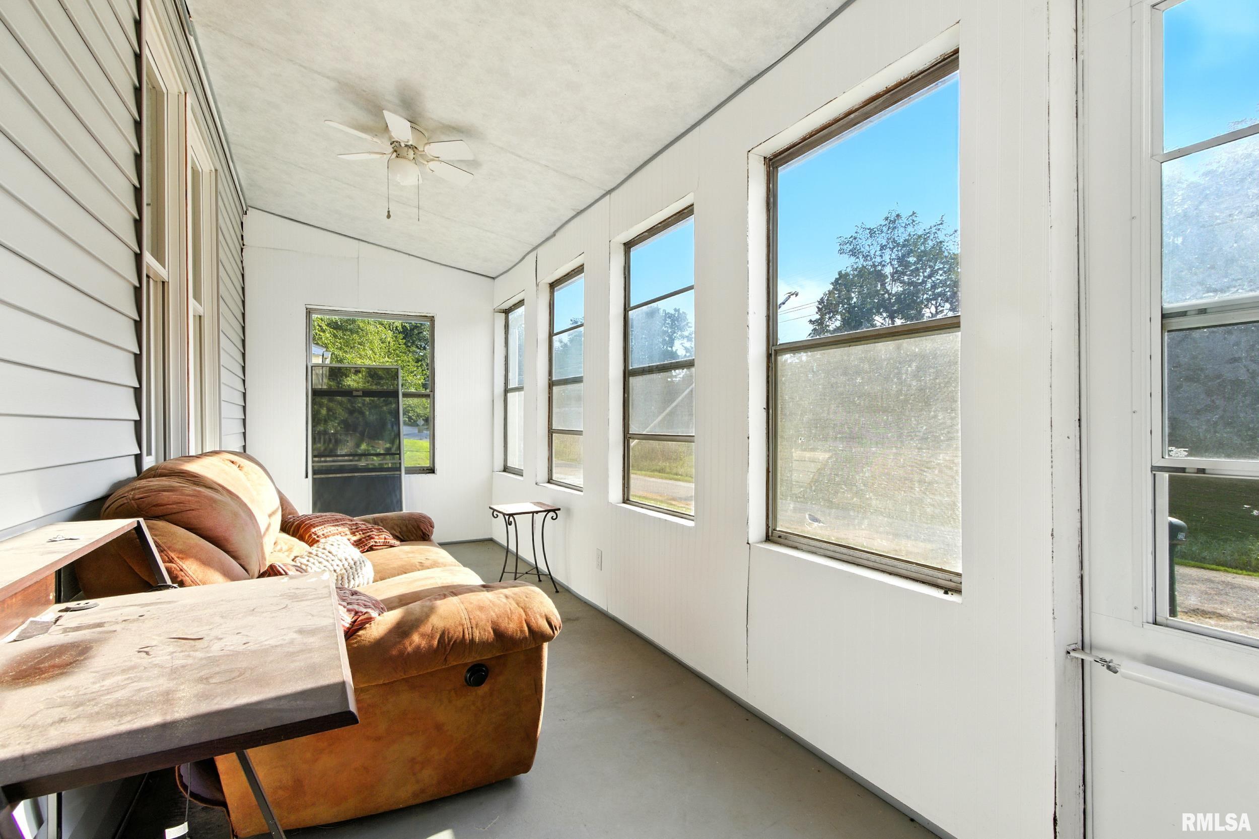 725 North Mechanic Street Macomb, IL 61455 - Photo 25 of 50