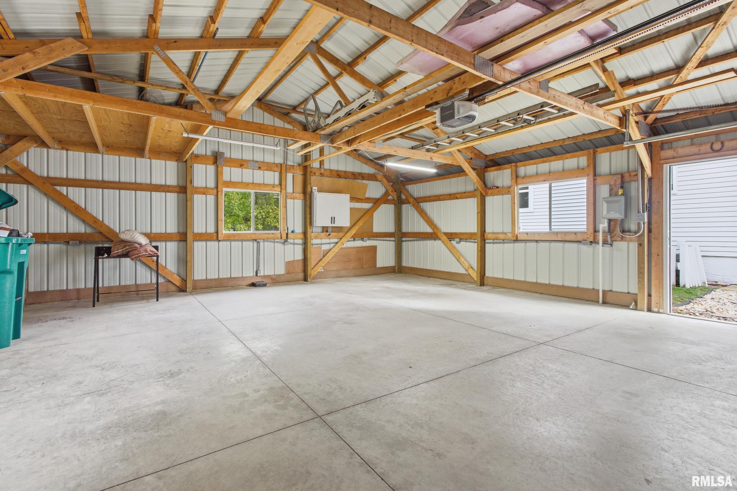 725 North Mechanic Street Macomb, IL 61455 - Photo 31 of 42