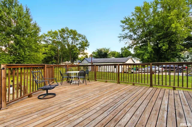 $129,500 | 725 North Mechanic Street, Macomb, IL 61455