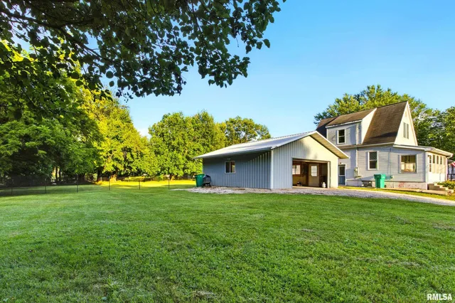 $129,500 | 725 North Mechanic Street, Macomb, IL 61455