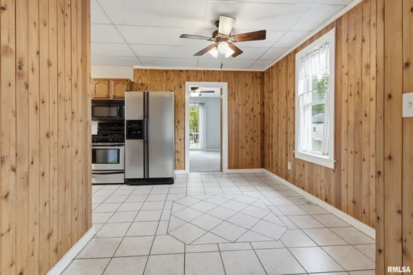 $129,500 | 725 North Mechanic Street, Macomb, IL 61455