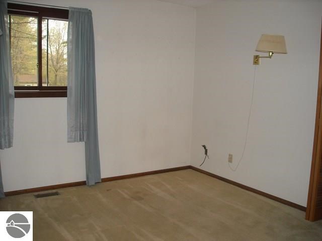 10694 Wildwood Road Interlochen, MI 49643 - Photo 8 of 22 1746975-7.JPG