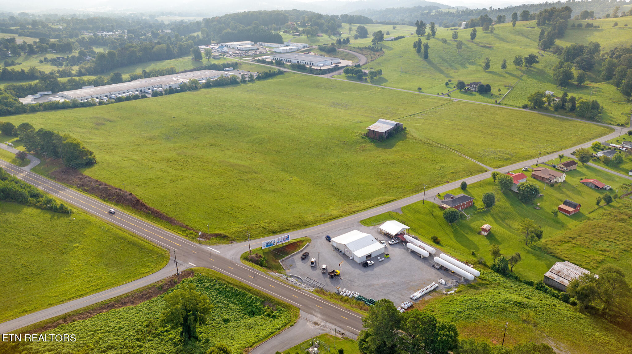 Snodgrass Road New Tazewell, TN 37825 - Photo 13 of 15 DJI_20230830091354_0344_D