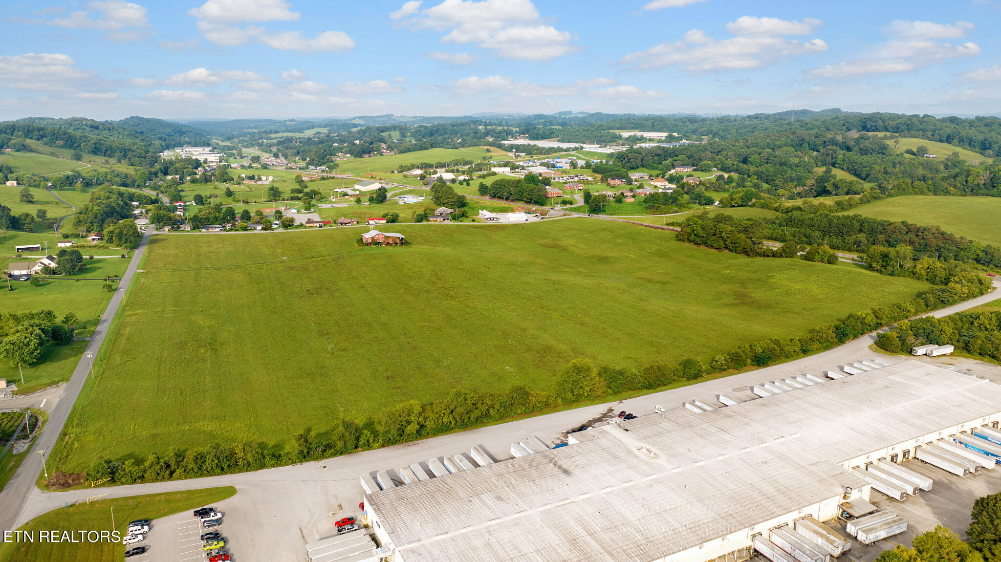 Snodgrass Road New Tazewell, TN 37825 - Photo 9 of 15 DJI_20230830091019_0299_D
