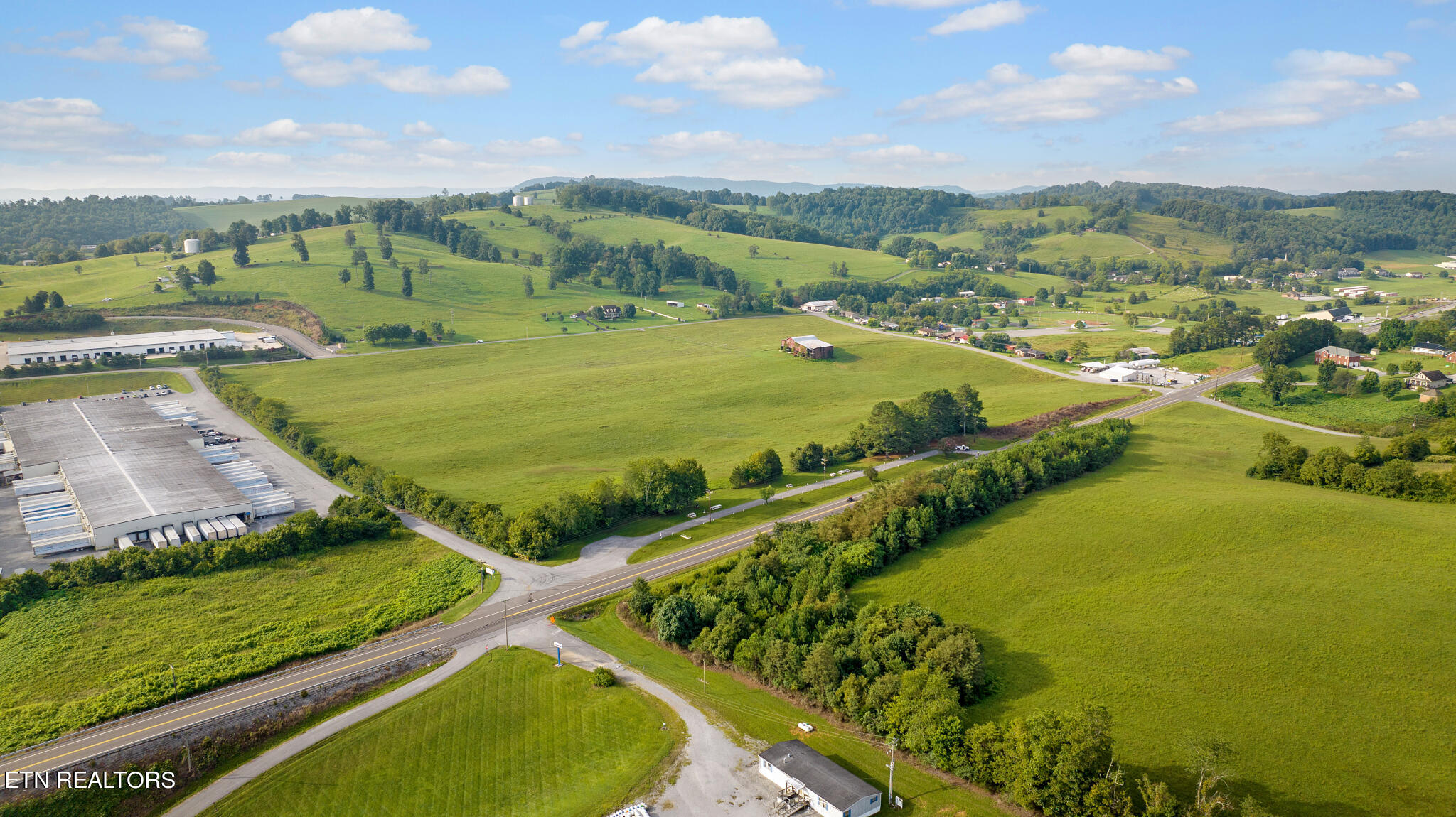 Snodgrass Road New Tazewell, TN 37825 - Photo 10 of 15 DJI_20230830091112_0314_D