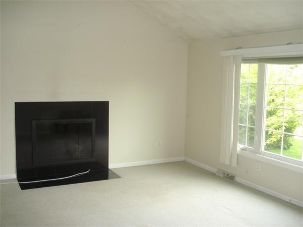 24 Edwards Road Foxboro, MA 02035 - Photo 5 of 6 Gallery Image 5