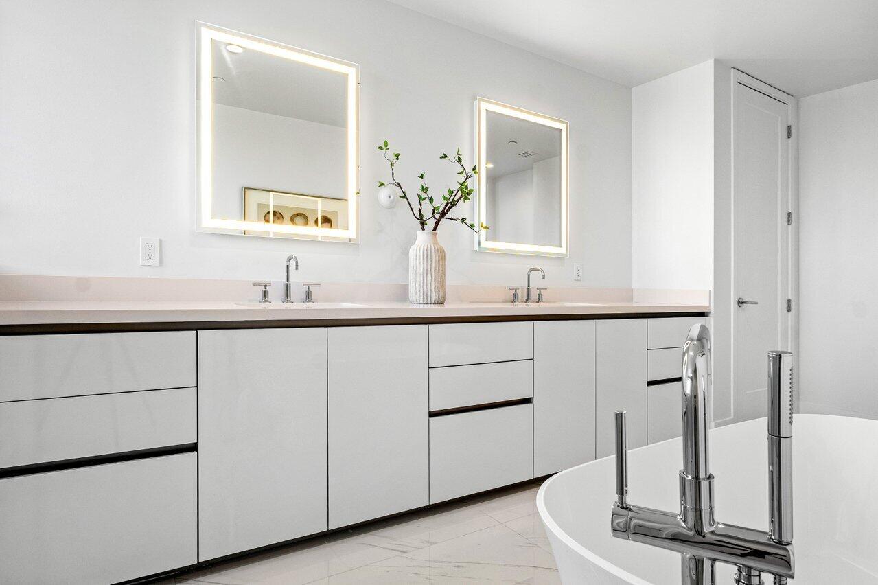495 East Royal Palm Road, Unit 601 Boca Raton, FL 33432 - Photo 20 of 50 a bathroom with a sink and a mirror