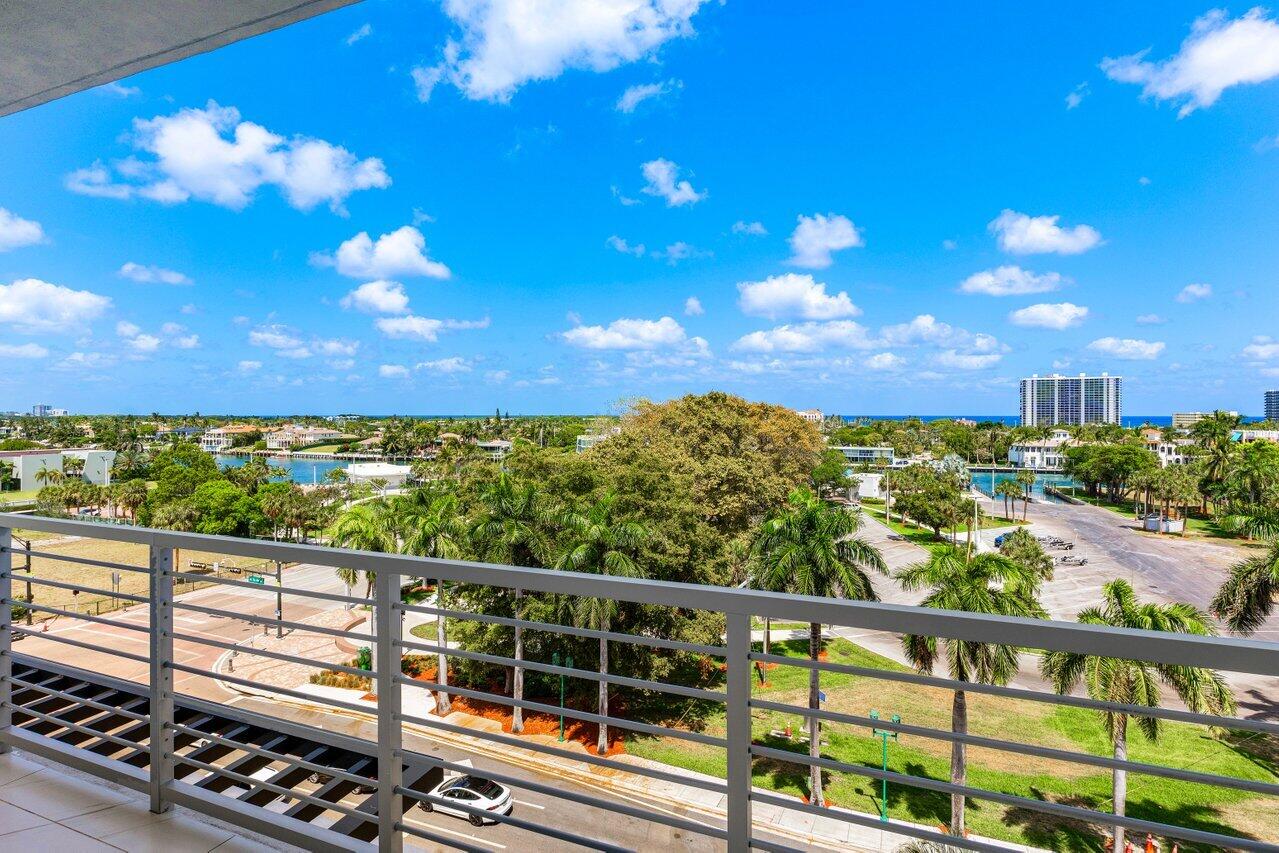 495 East Royal Palm Road, Unit 601 Boca Raton, FL 33432 - Photo 23 of 50 a view of a city