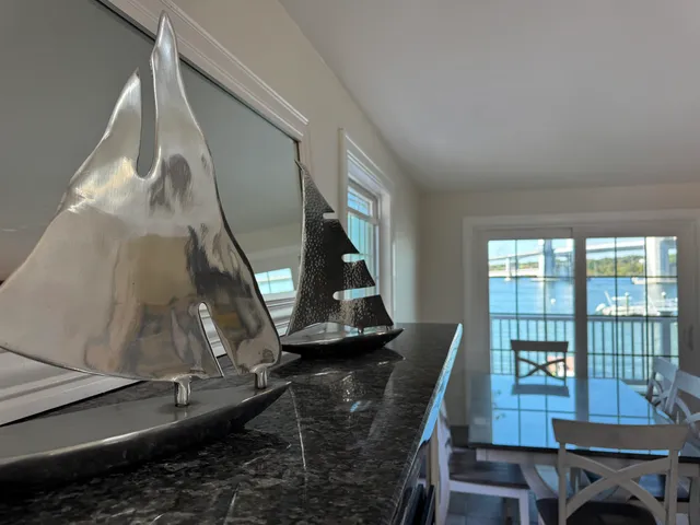 $4,800 | 34 Mendum Avenue, Kittery, ME 03904