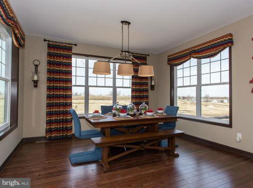 141 Moore Road Arnold, MD 21012 - Photo 5 of 11 Dining Room