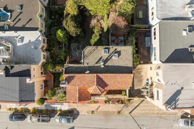 $1,899,000 | 2830 Lawton Street, San Francisco, CA 94122