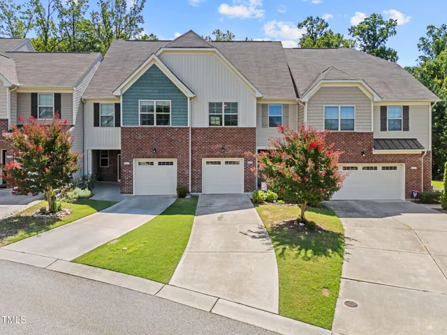 $439,900 | 1009 Contessa Drive, Cary, NC 27513