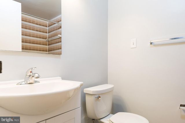 $255,000 | 1601 18th Street Northwest, Unit 808, Washington, DC 20009