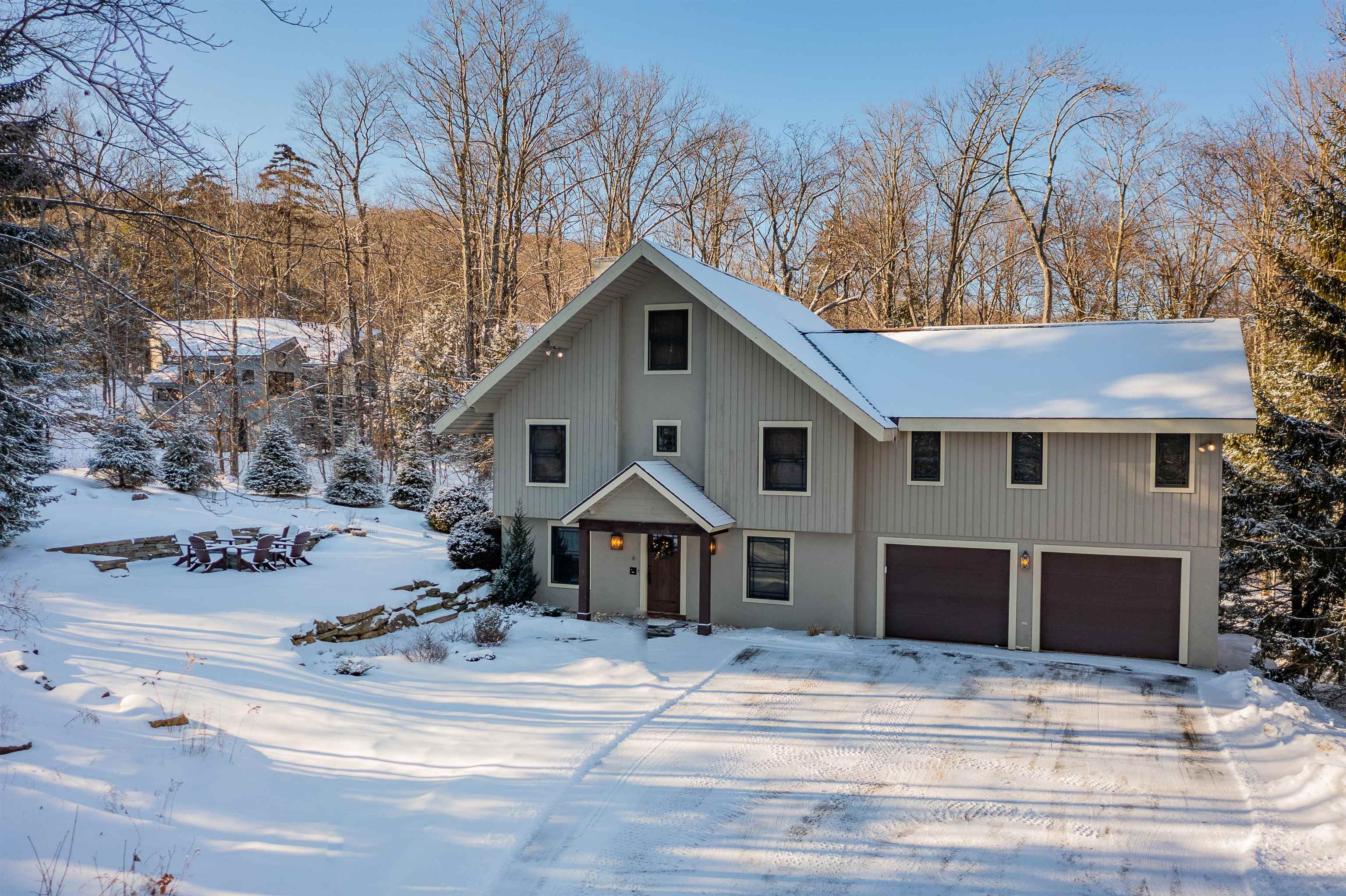 4 Founders Hill Road Winhall, VT 05340 - Photo 3 of 27