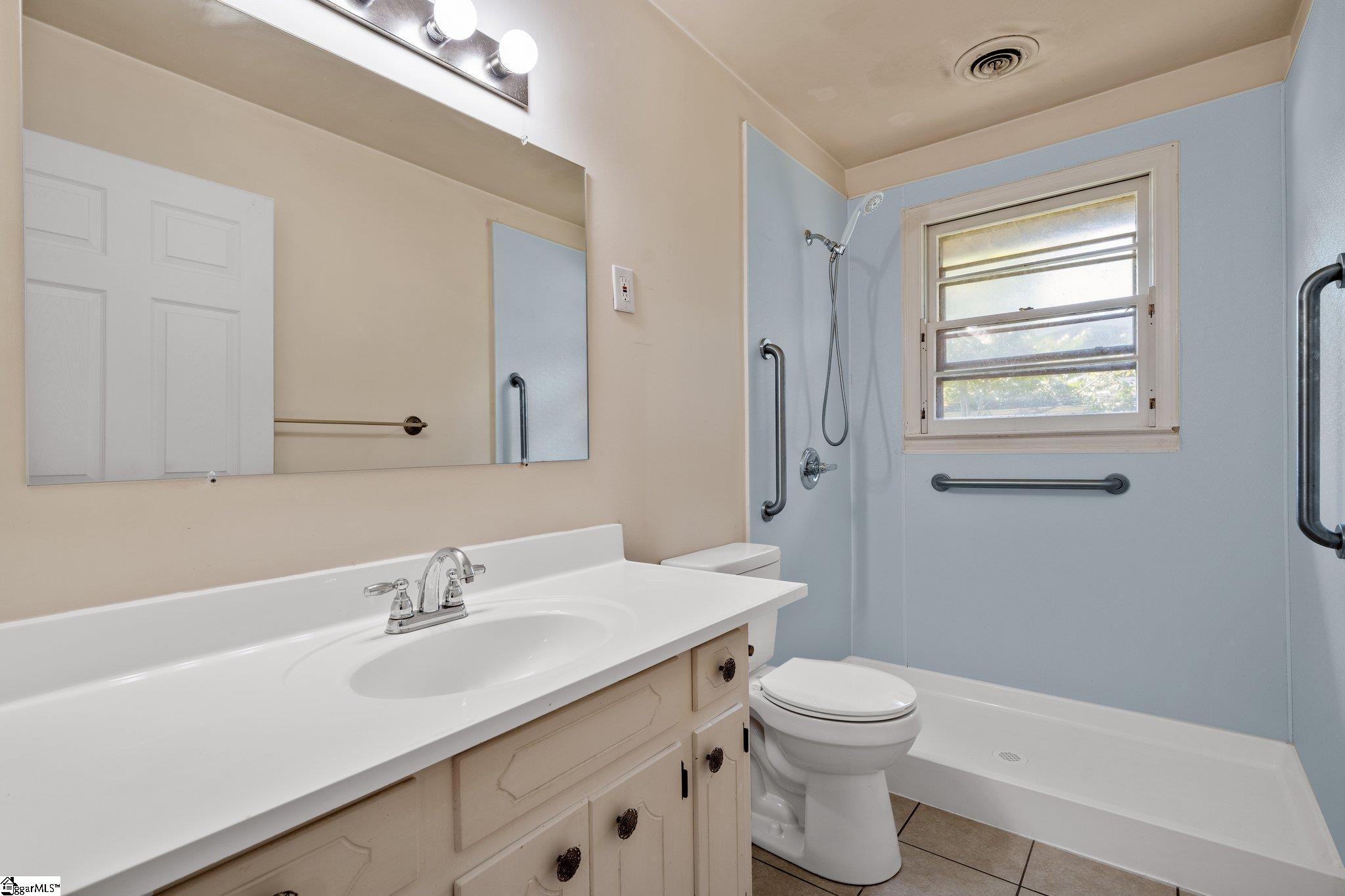 300 Reeves Drive Simpsonville, SC 29681 - Photo 16 of 28