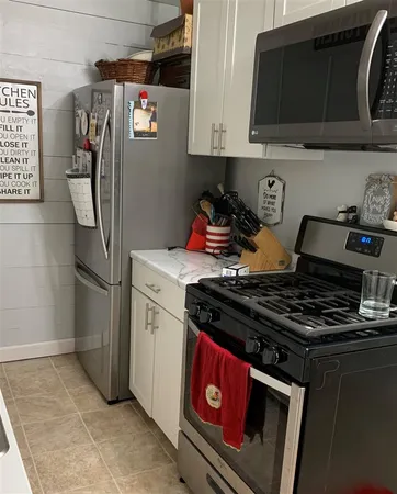 $159,900 | 218 Marshall Street, Brooklyn, MI 49230