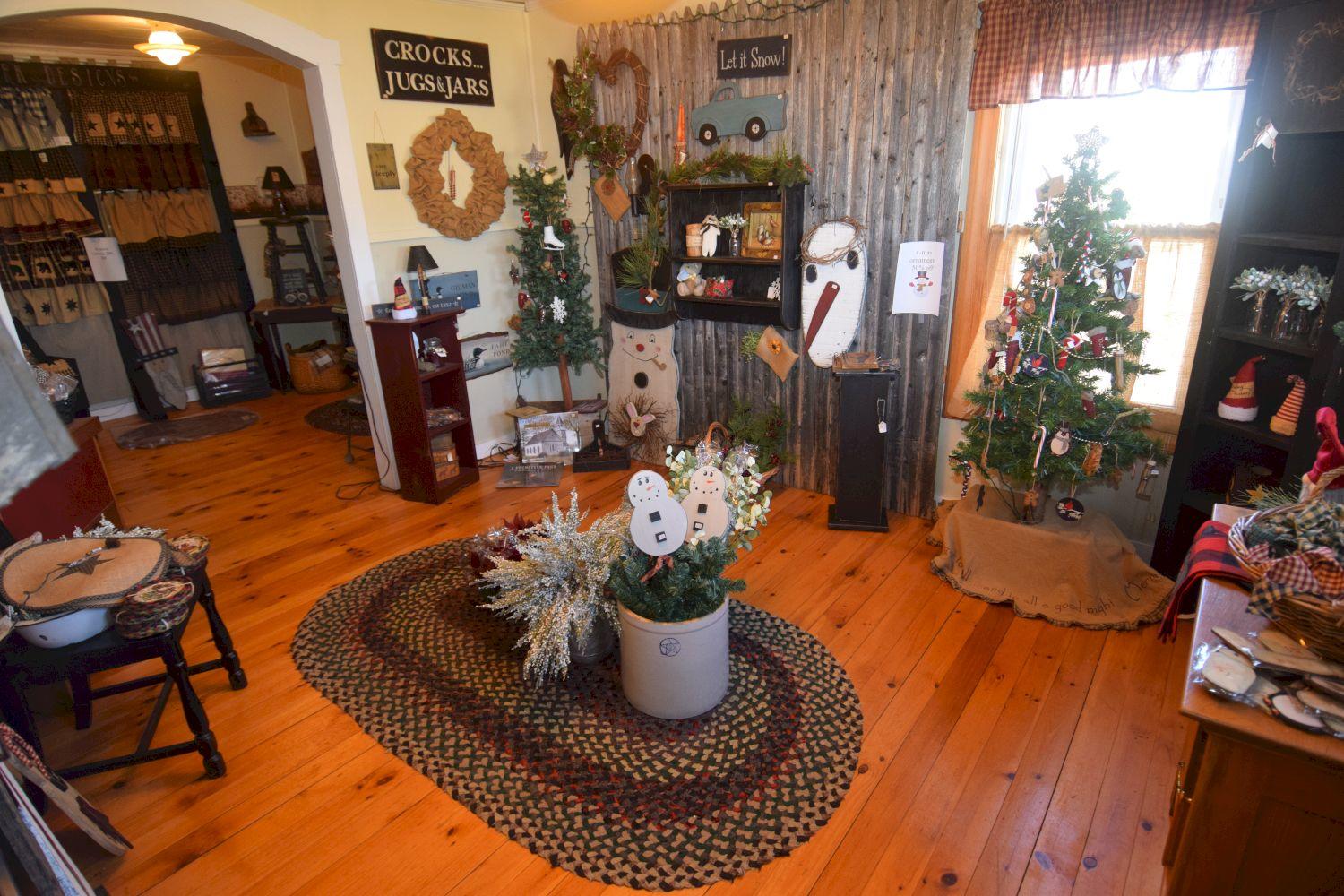24 New Portland Road North Anson, ME 04958 - Photo 16 of 38 Living room 2