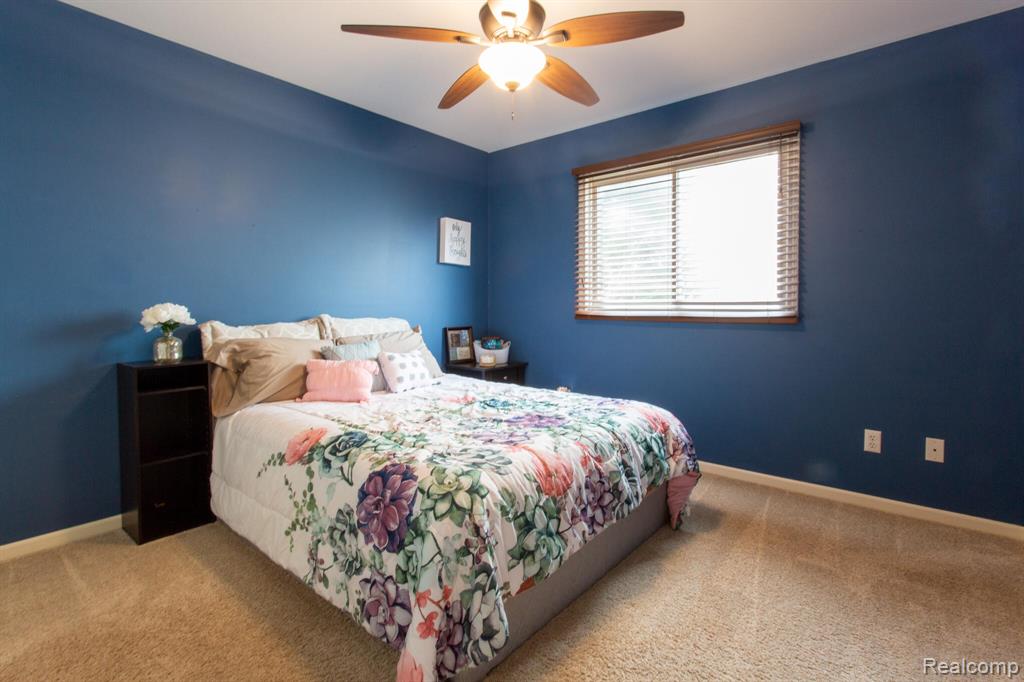 414 Roundview Drive Rochester, MI 48307 - Photo 13 of 57 Gallery Image 13