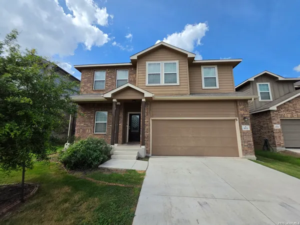 $2,300 | 8931 Arundal Garden, Converse, TX 78109