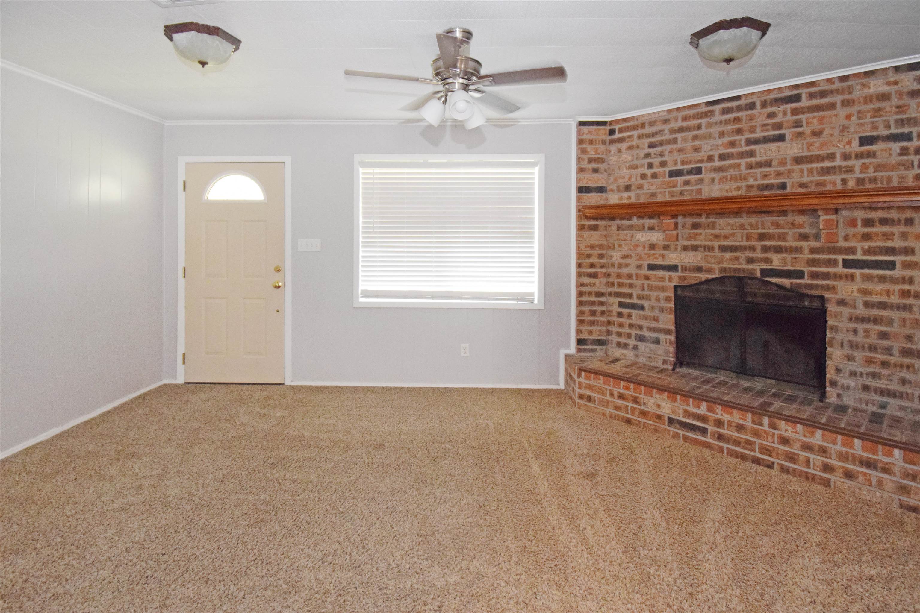 13580 Gore Store Road Silsbee, TX 77656 - Photo 3 of 14