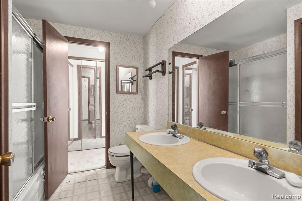 42367 Proctor Road Canton, MI 48188 - Photo 21 of 37 Gallery Image 21