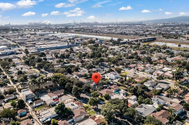 an aerial view of multiple house