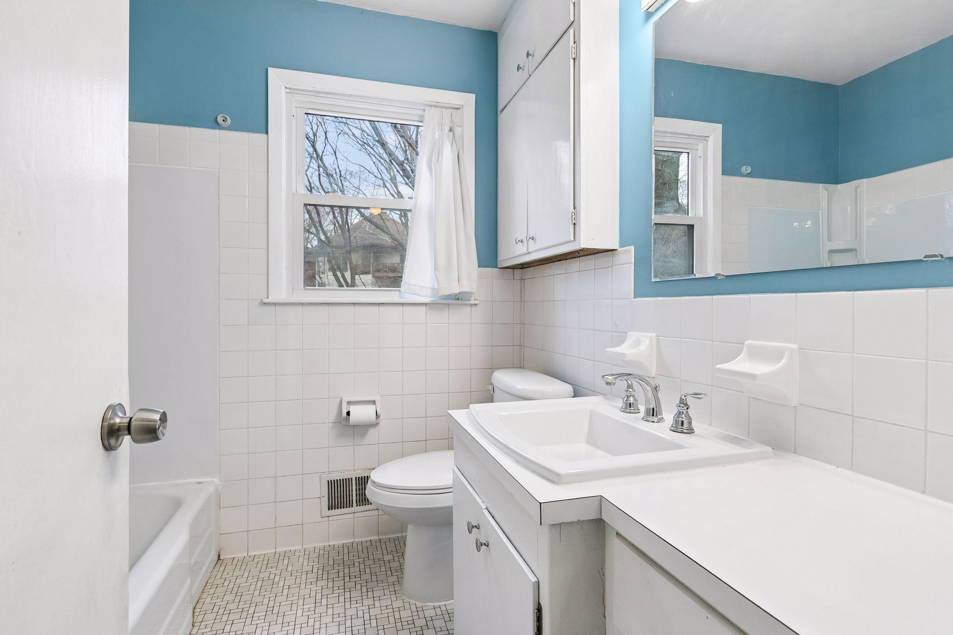 5210 Buchanan Street Northeast Fridley, MN 55421 - Photo 19 of 41