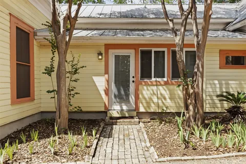 $2,995 | 1613 Drake Avenue, Austin, TX 78704