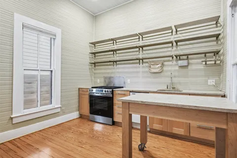 $2,995 | 1613 Drake Avenue, Austin, TX 78704