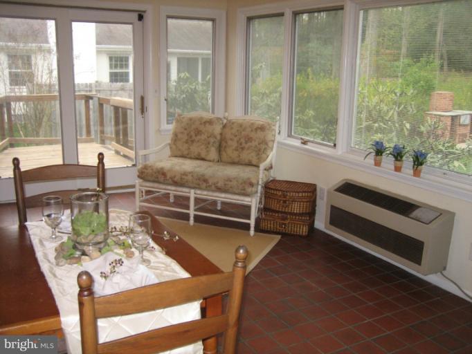 7614 Bells Mill Road Bethesda, MD 20817 - Photo 15 of 30 Interior (General)