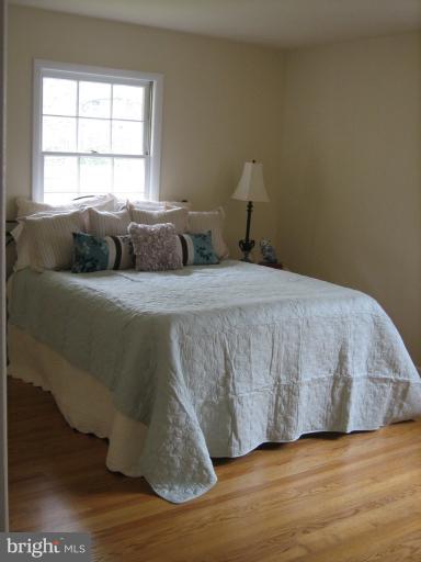 7614 Bells Mill Road Bethesda, MD 20817 - Photo 20 of 30 Bedroom (Master)