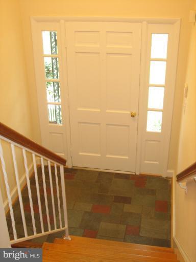 7614 Bells Mill Road Bethesda, MD 20817 - Photo 6 of 30 Interior (General)