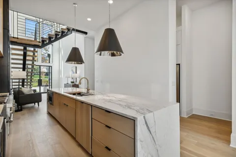 $2,380,000 | 3916 A Caylor Drive, Nashville, TN 37215
