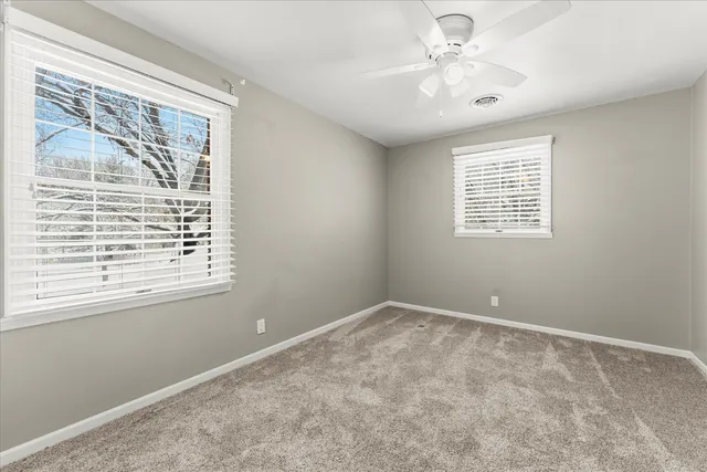 $389,900 | 142 Lake Road, Seymour, IL 61875