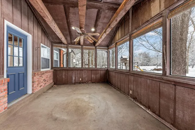 $389,900 | 142 Lake Road, Seymour, IL 61875