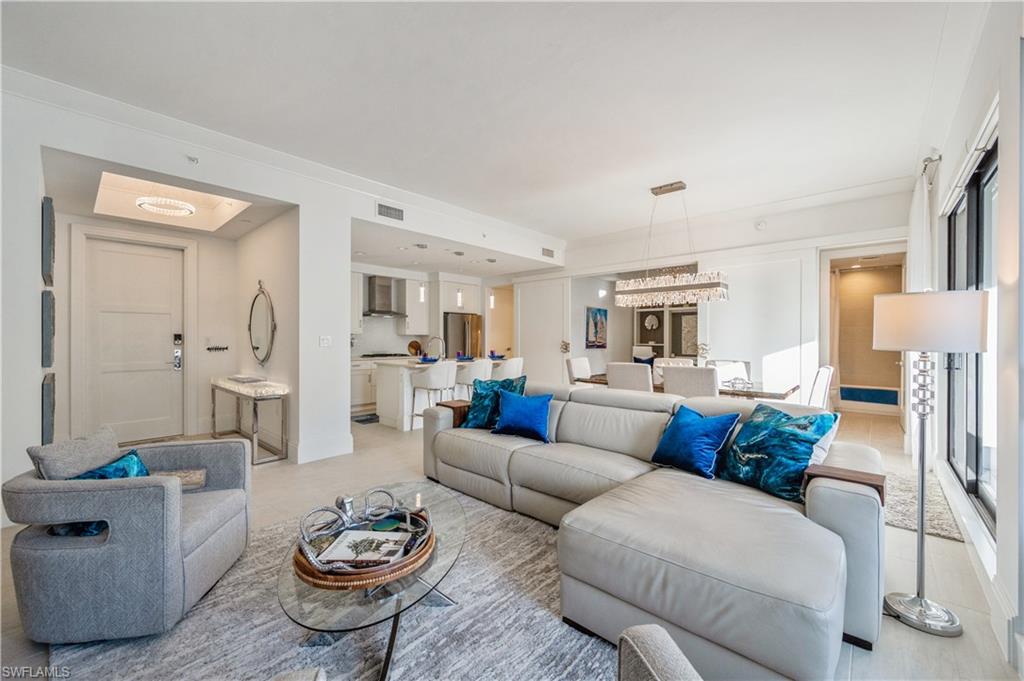 1135 3rd Avenue South, Unit 304 Naples, FL 34102 - Photo 3 of 35