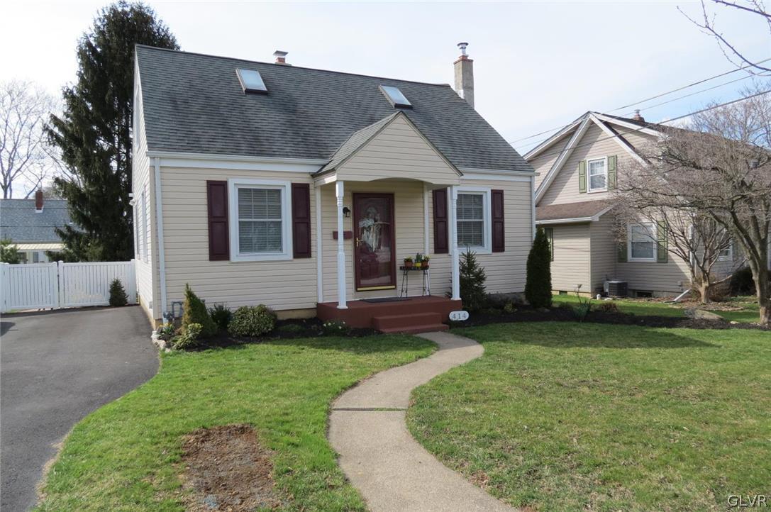 414 Maple Road Hellertown, PA 18055 - Photo 1 of 36 Gallery Image 1